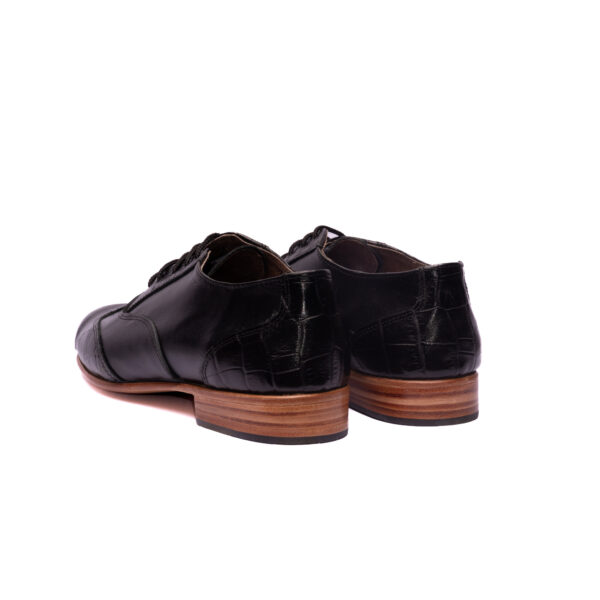 Alternative view of Art. 2056 – Cuero y croco negro