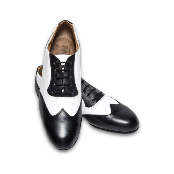 Art. 2056 - Cuero negro y blanco